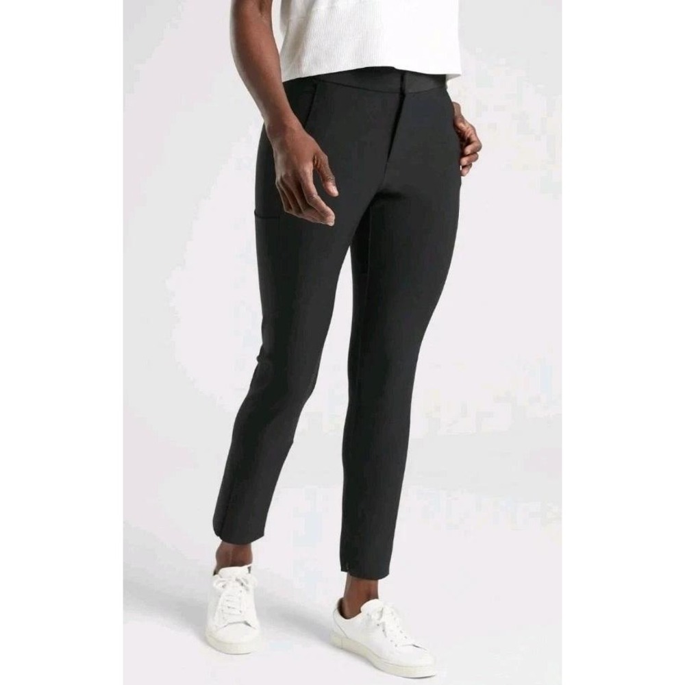 Athleta Stellar Trouser Black Tapered Leg Stretch Pants 982872 Womens Size 4